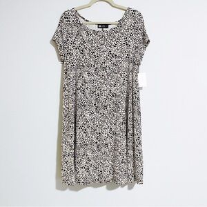 A-line Hawaii - Brushstrokes Print Short Sleeve Dress